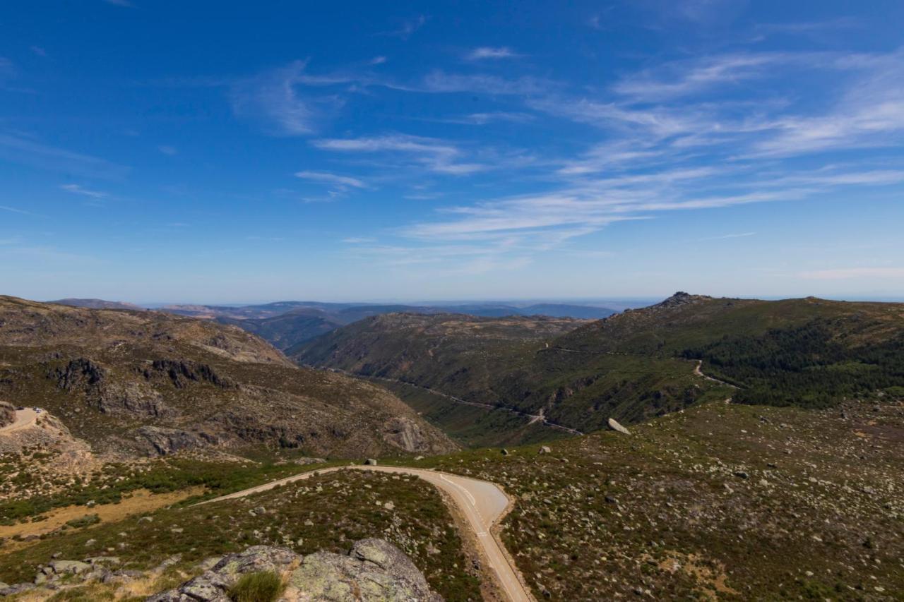 Luna Chalets Da Montanha - Serra Da Estrela Covilha Bagian luar foto