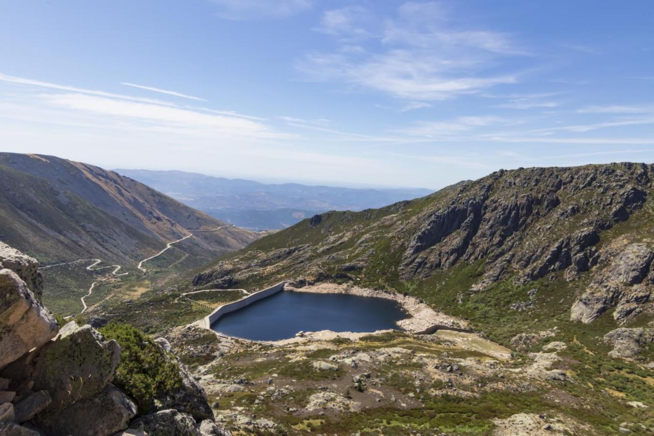 Luna Chalets Da Montanha - Serra Da Estrela Covilha Bagian luar foto