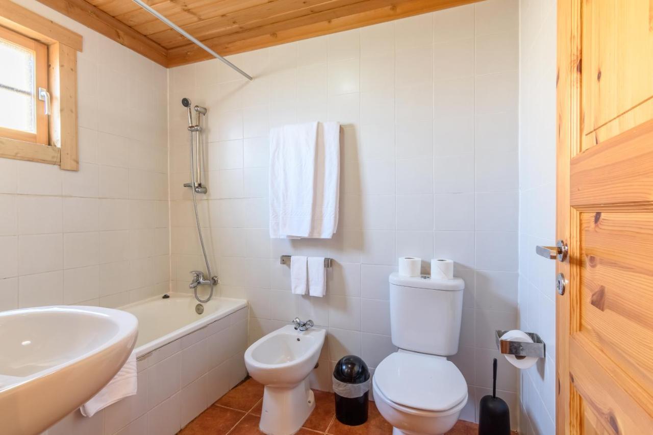 Luna Chalets Da Montanha - Serra Da Estrela Covilha Bagian luar foto